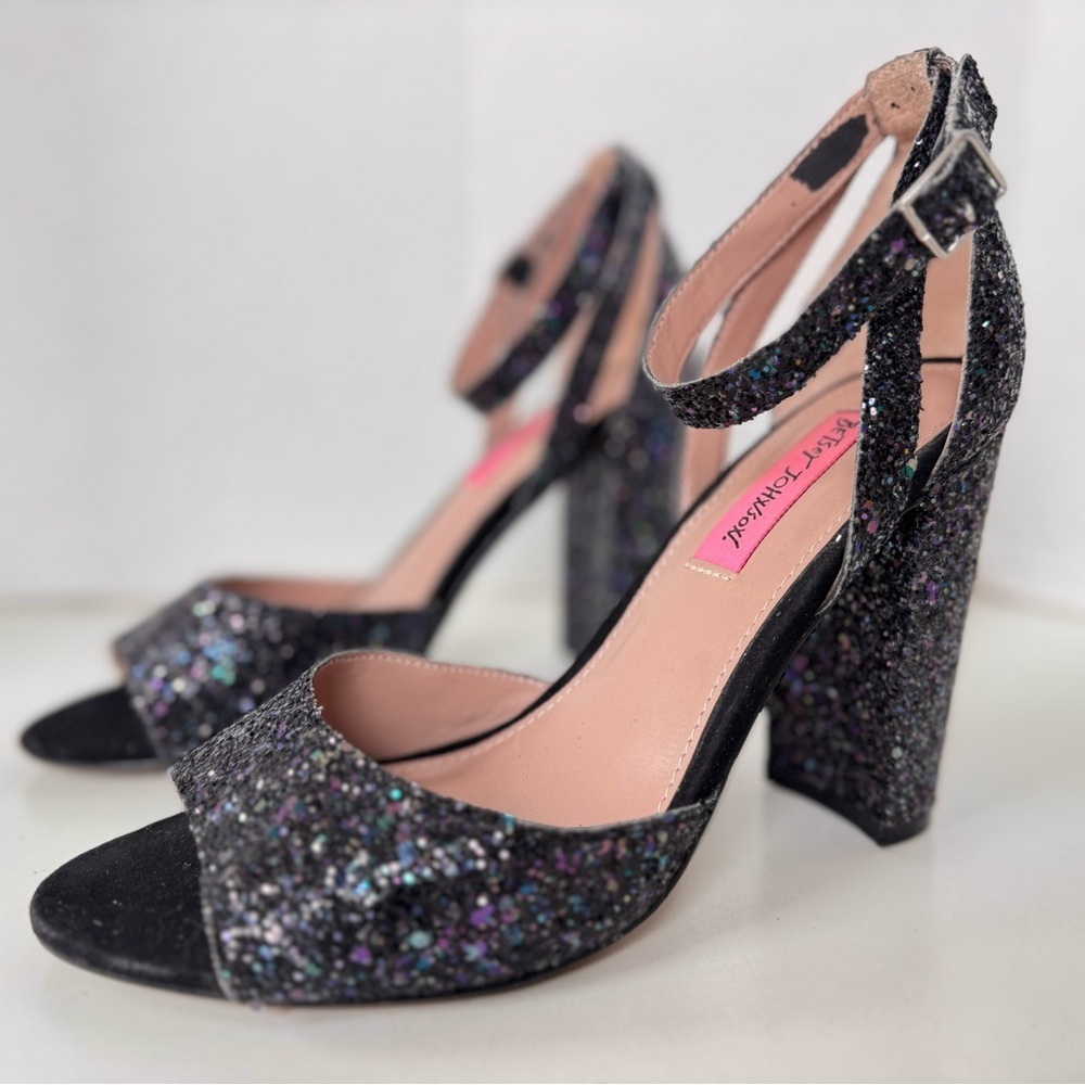 Betsey Johnson Glissten Black Prom Cocktail Party Glitter Block Heel Sandals 8.5